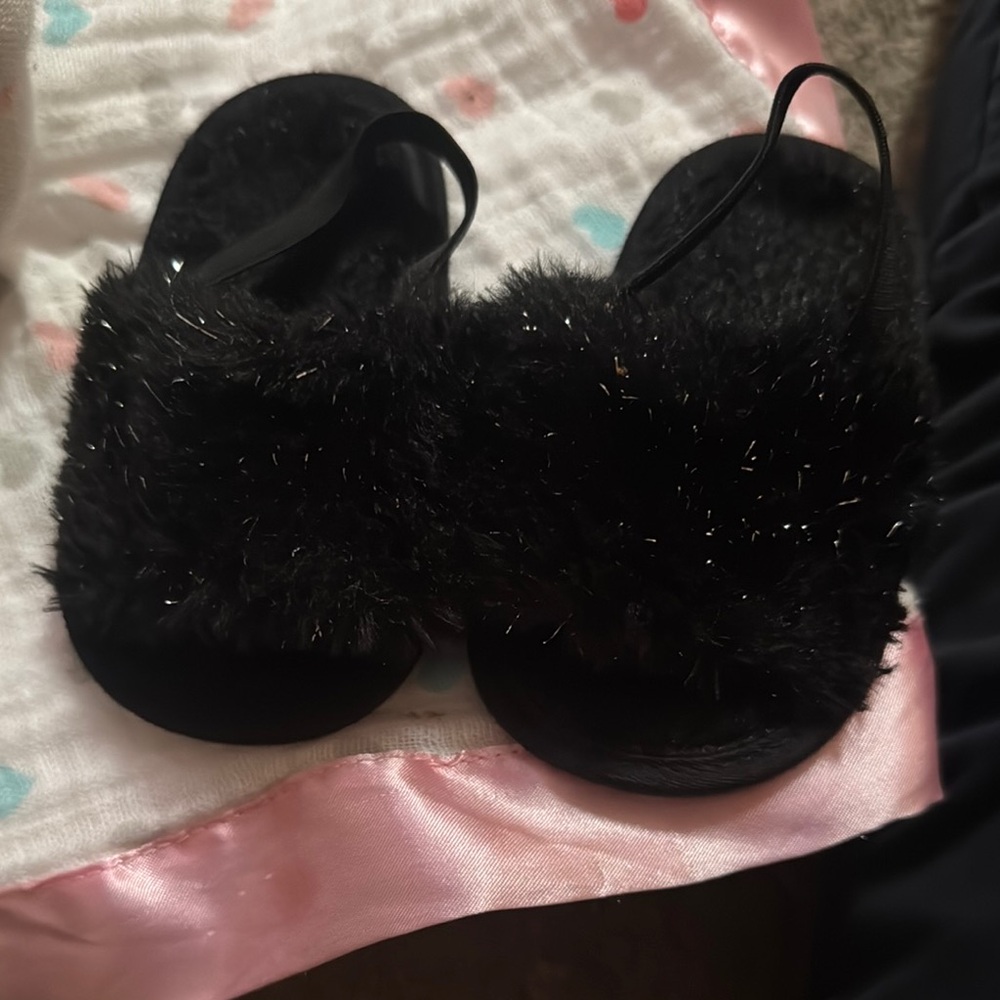 Black Fuzzy Baby Sandals